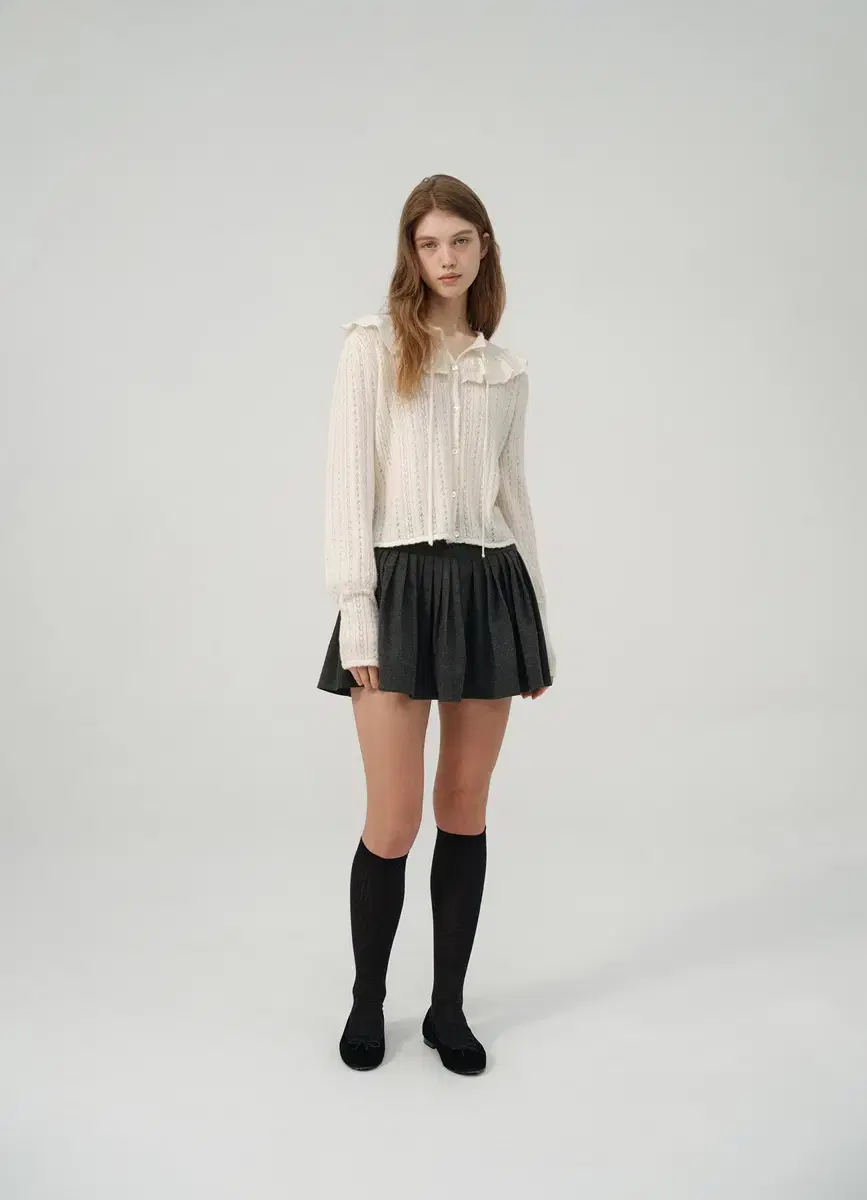 더바넷 Charcoal Karelian Pleats Mini Skirt